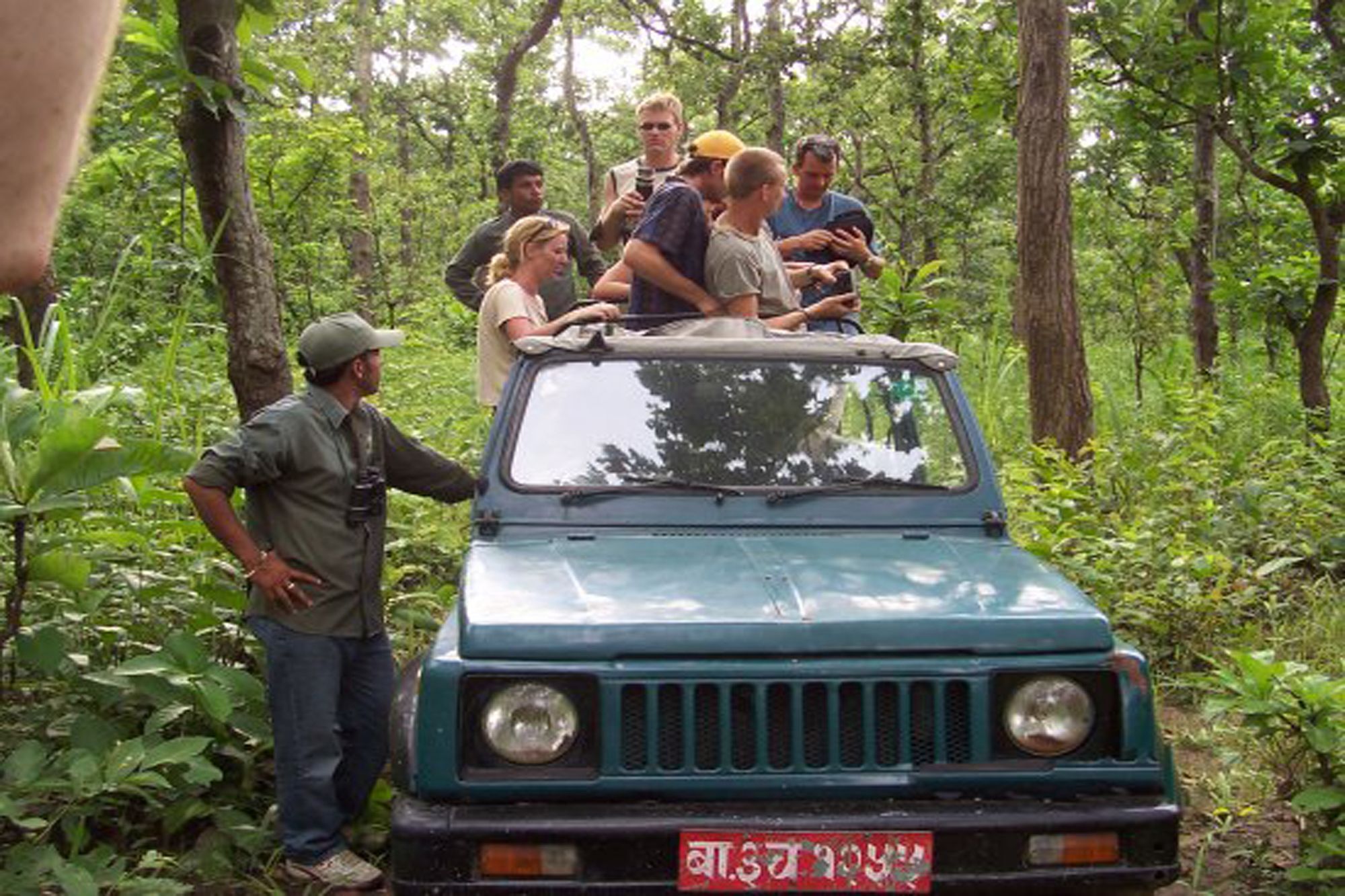 Rainbow Safari Resort Sauraha Zewnętrze zdjęcie